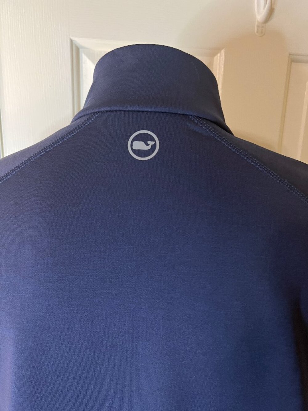 EUC Men's Vineyard Vines Performance Zip Front Vest in Navy Red Trim Size XL - Picture 6 of 6